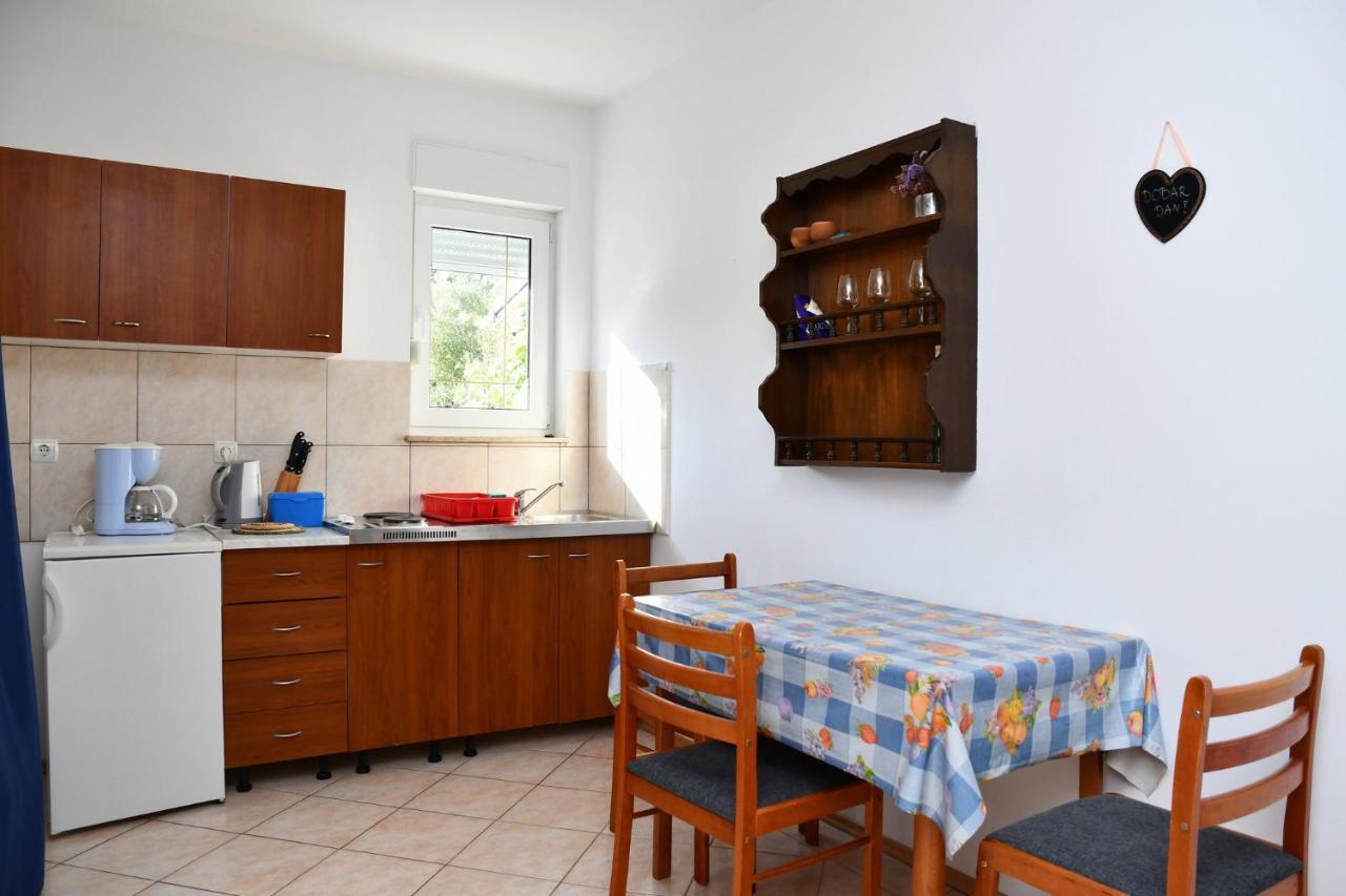 Apartmani Novotny Plavi Banjol Extérieur photo